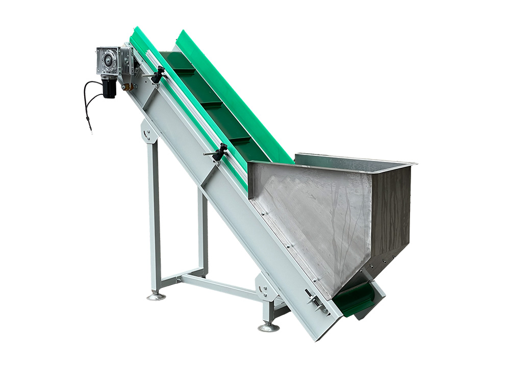 Inclined Belt Conveyor Conveying Pharmaceutical Industry Syringe