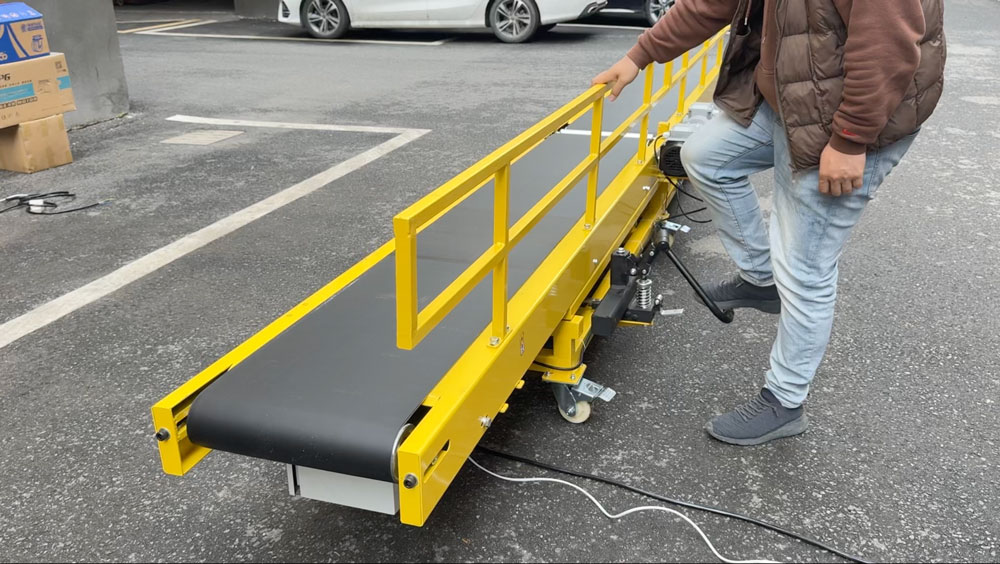 Mobile Liftable Segmental Belt Conveyor with Accumulation Function